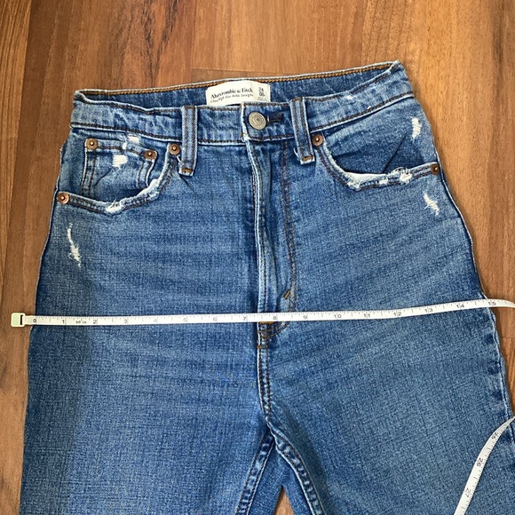 Abercrombie & Fitch Ultra High Rise Ankle Straight - Picture 11 of 11